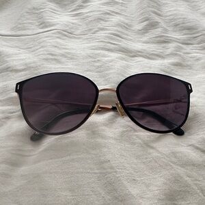 Women’s sunglasses